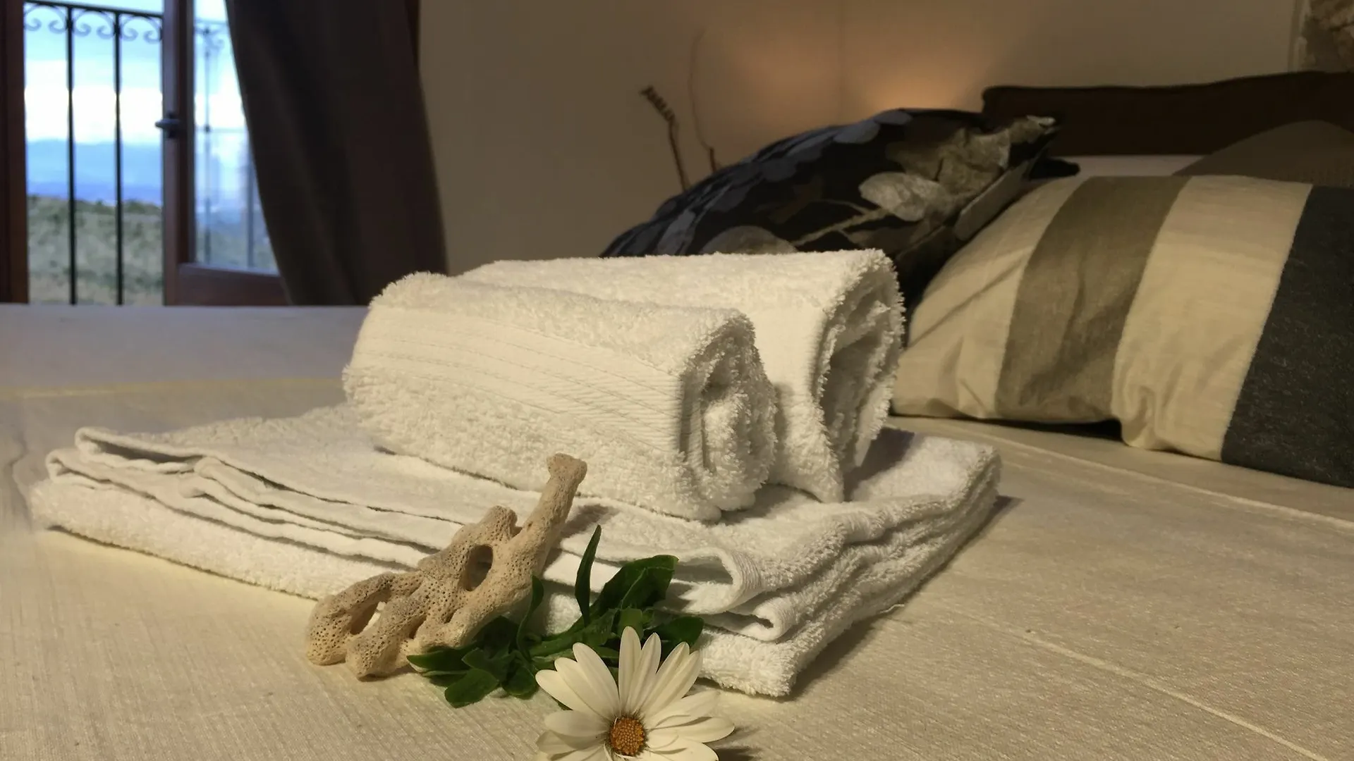 Country house Casale Dei Poeti Guest House Castellammare del Golfo Italy