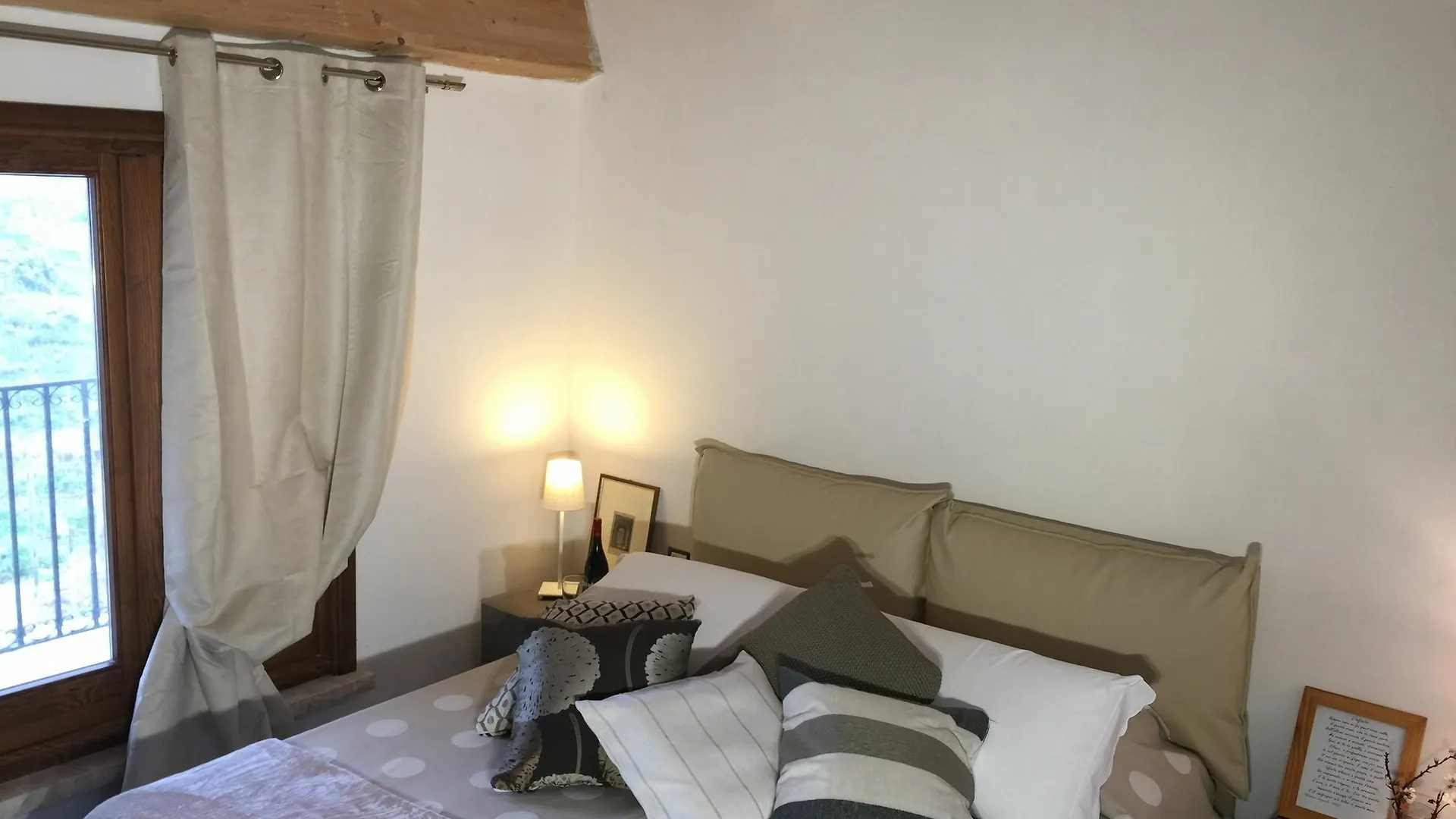 Casale Dei Poeti Guest House Castellammare del Golfo