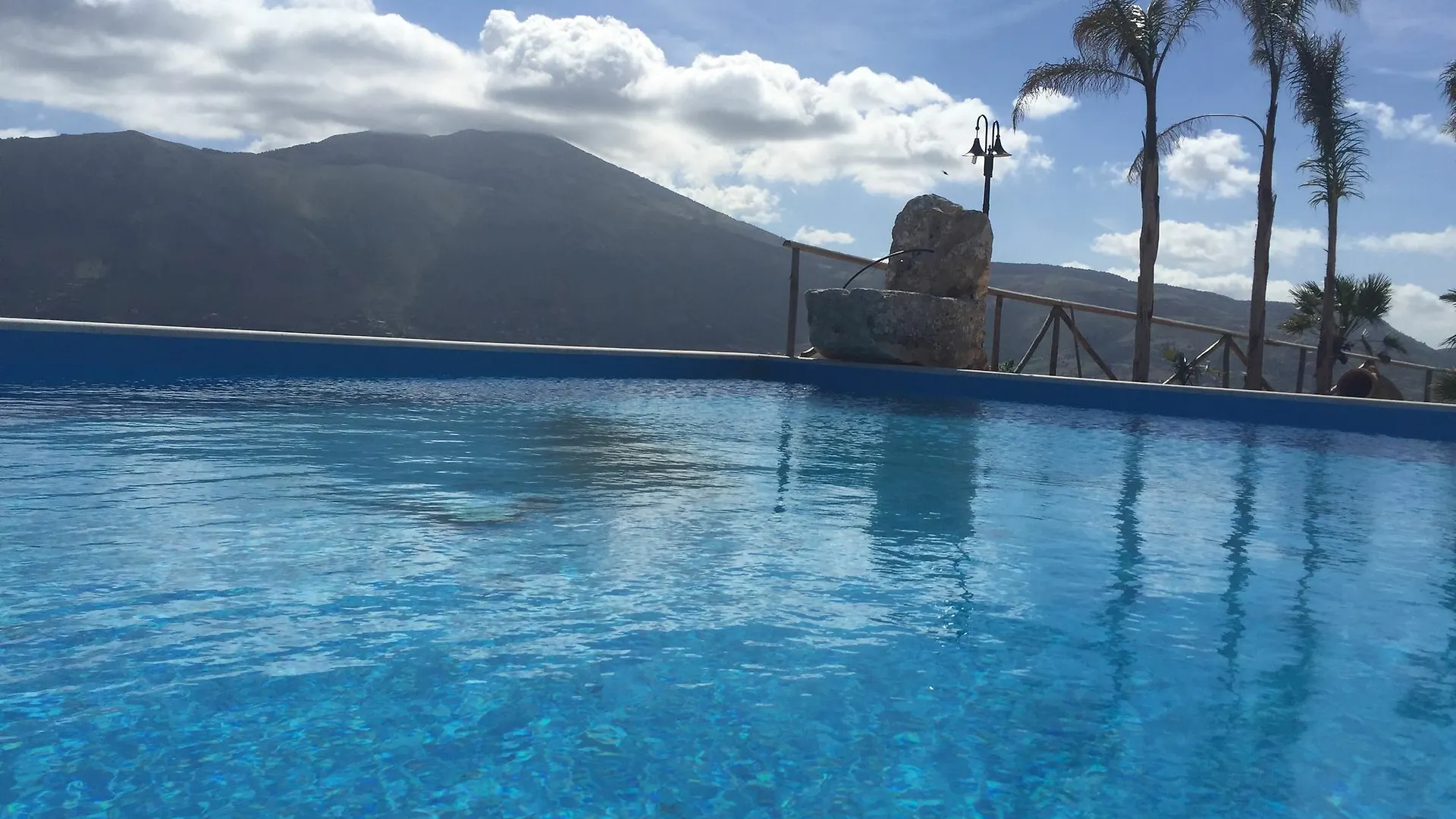 Casale Dei Poeti Guest House Castellammare del Golfo