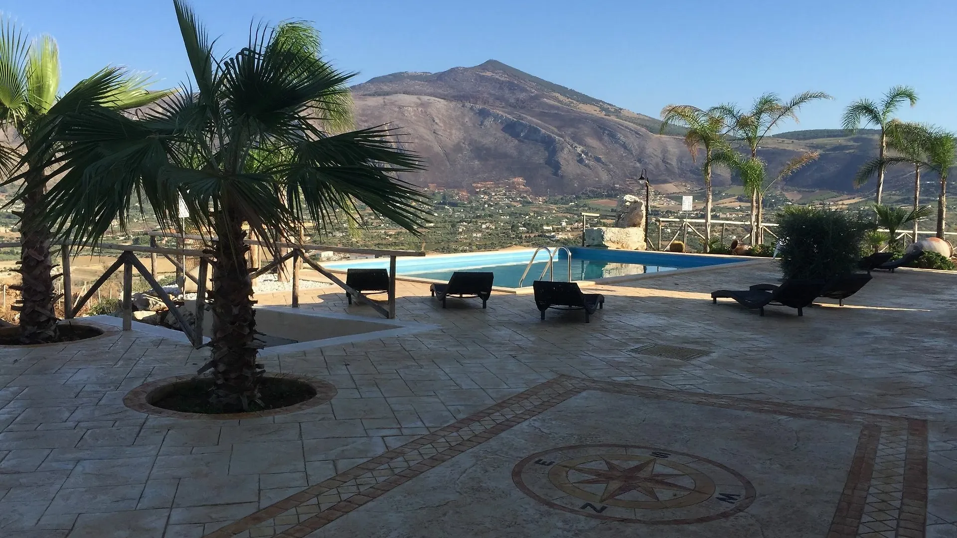 Casale Dei Poeti Guest House Castellammare del Golfo
