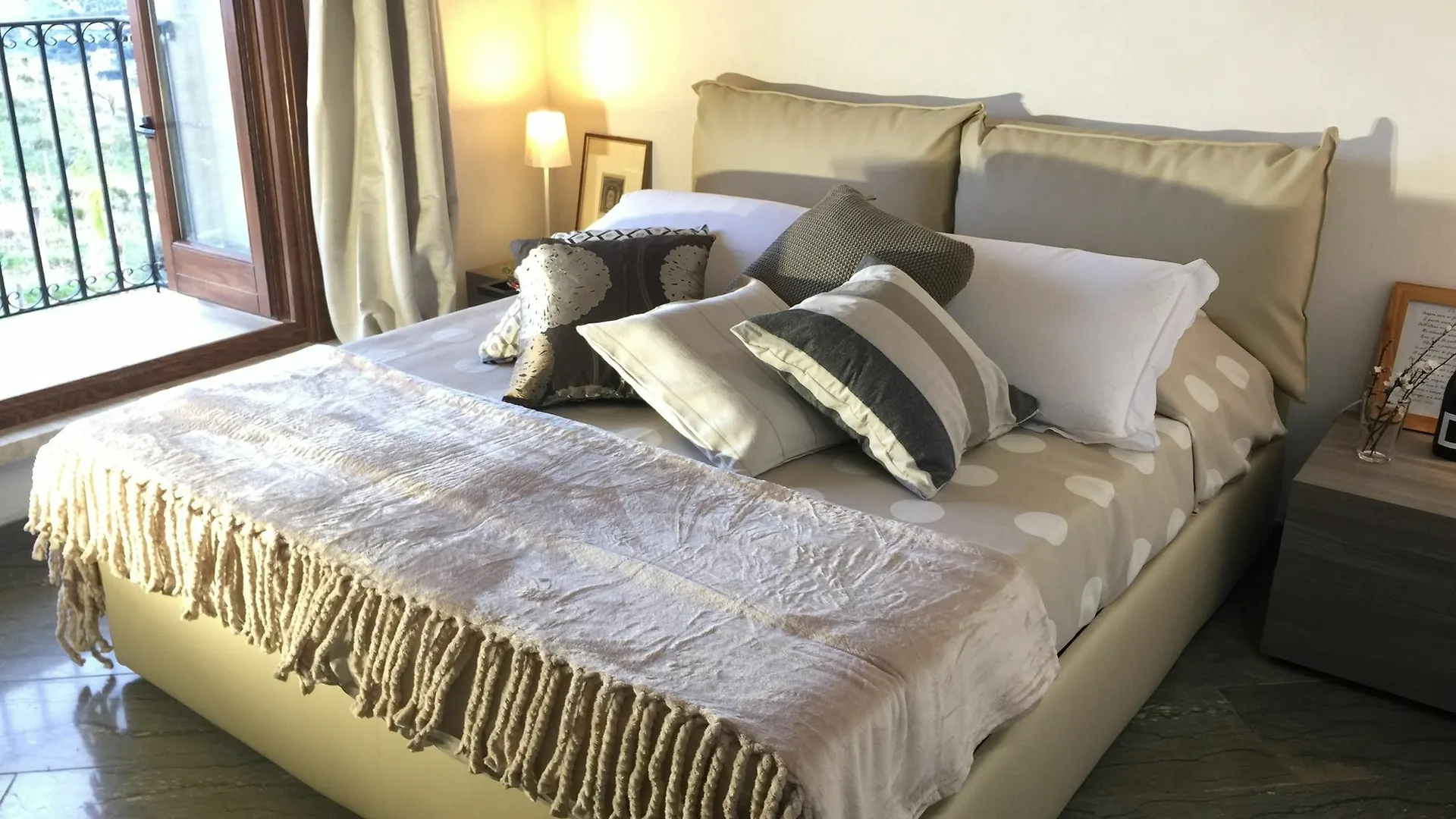 Casale Dei Poeti Guest House Castellammare del Golfo 0*,