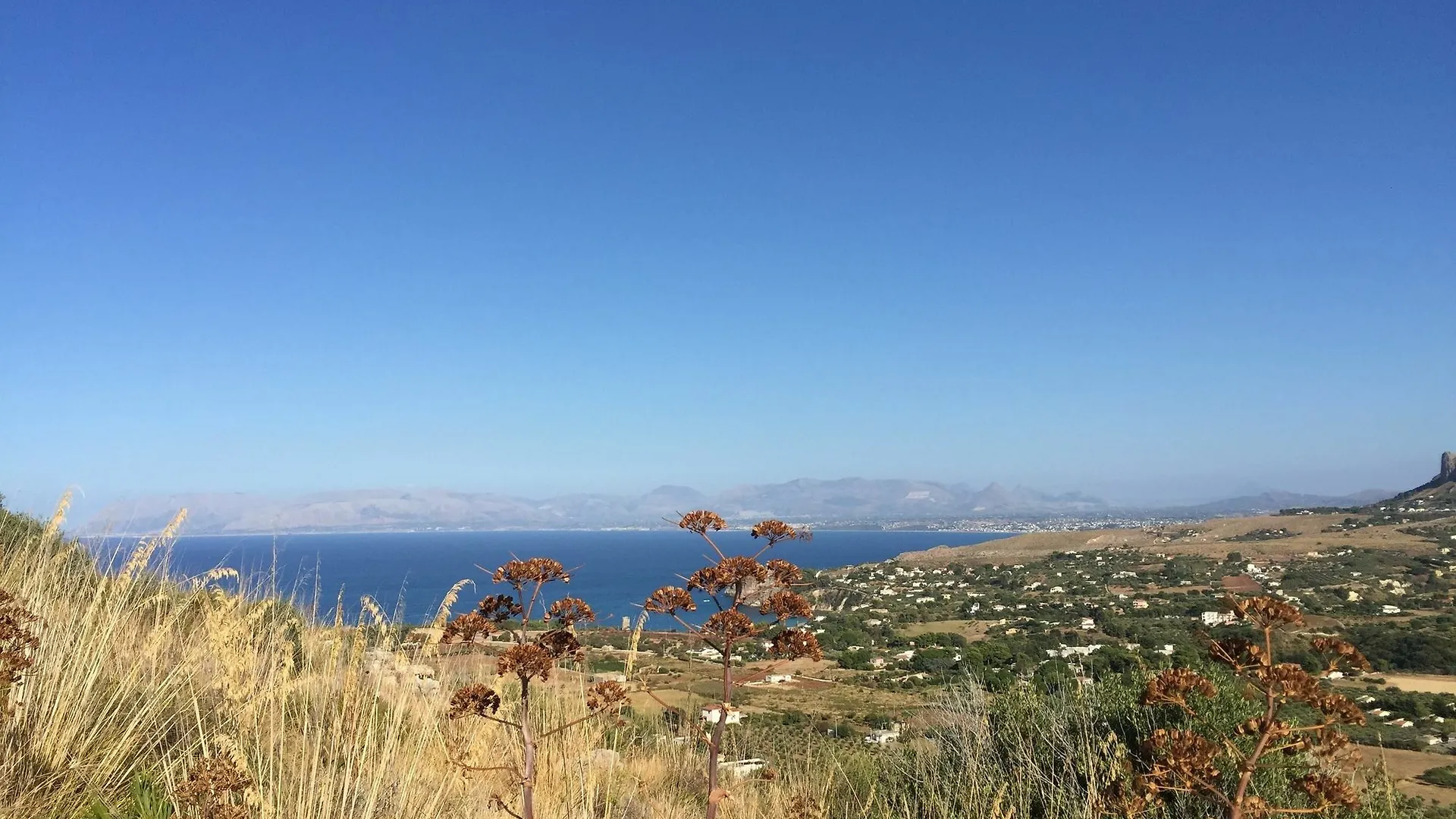 Casale Dei Poeti Guest House Castellammare del Golfo Country house