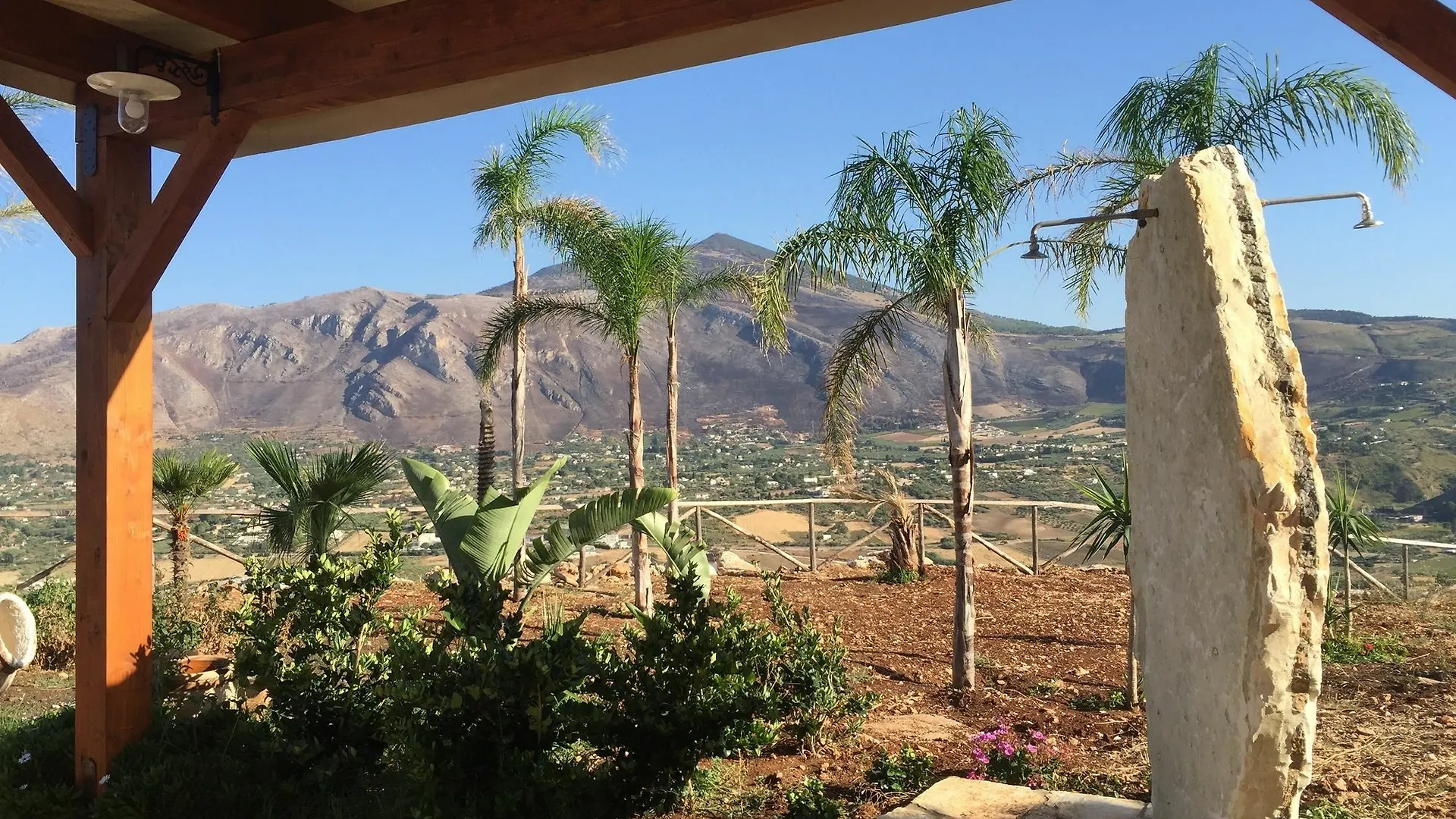 Country house Casale Dei Poeti Guest House Castellammare del Golfo